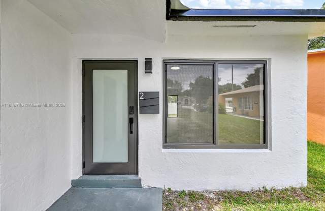 Photo of 100 SW 7th St