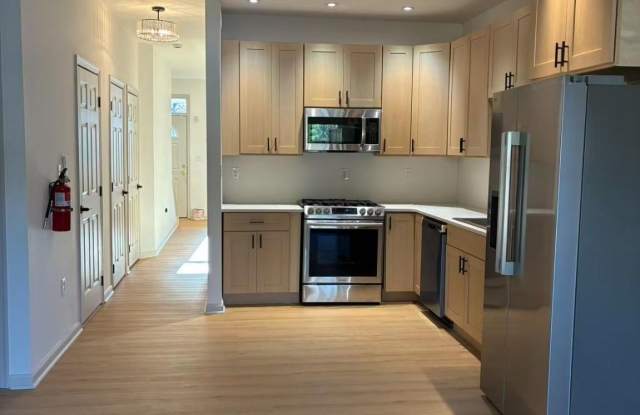 Photo of 44 READING Avenue