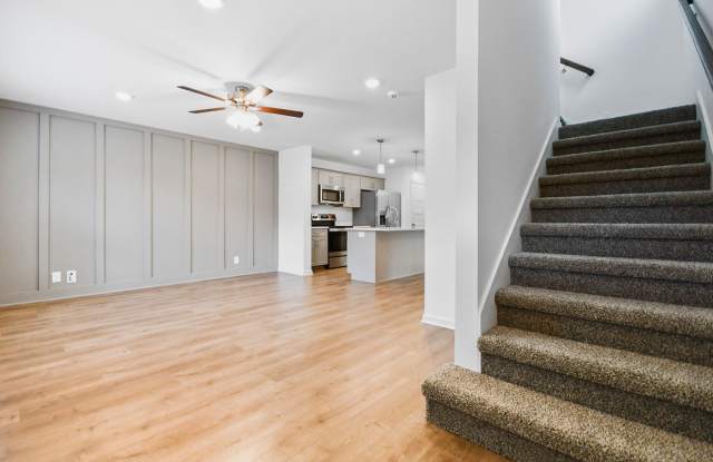 Pet Friendly Three Bedroom!