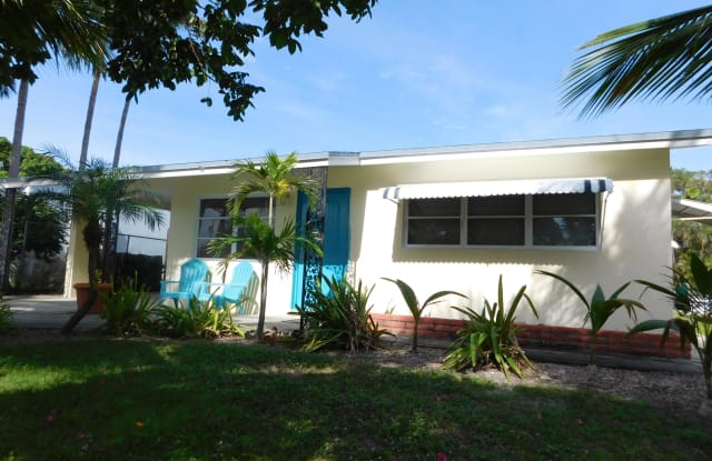 625 NE 8th Avenue - 625 Northeast 8th Avenue, Boynton Beach, FL 33435