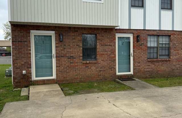 1121 Magnolia St SE Apt 1-4