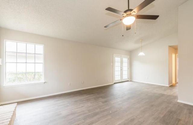 3518 Stoney Bluff Street