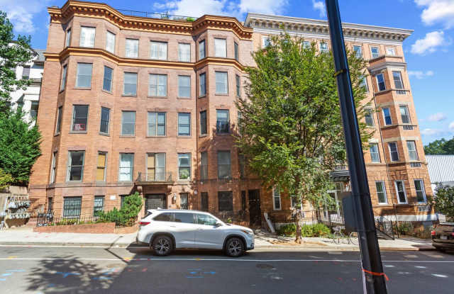 Photo of Charming 2BR/2BA Condo Near U Street with Modern Finishes and Prime Location