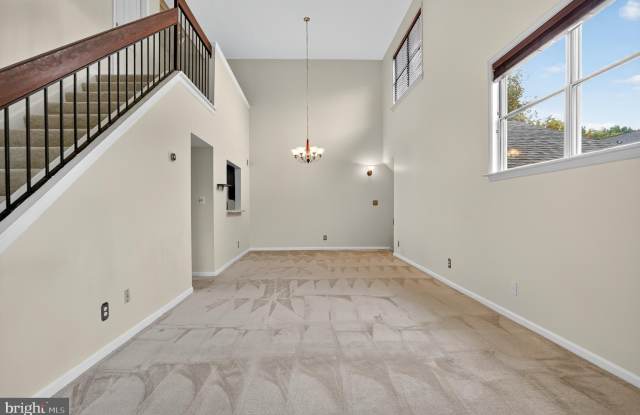 5812 ORCHARD HILL Court unit: 5812