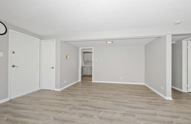 Photo of 1834 W 107th St