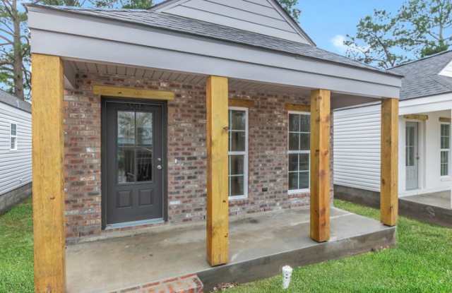 Photo of 3 bedroom 2 bath Townhome