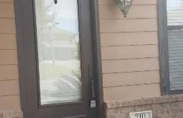 206 Cody Lane