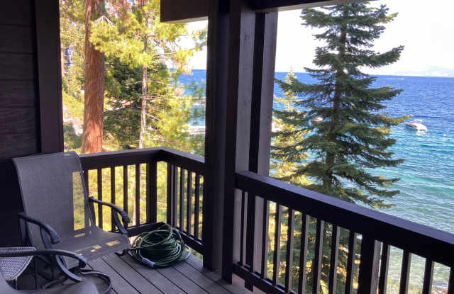 Furnished Lakefront home with amazing Lakeviews