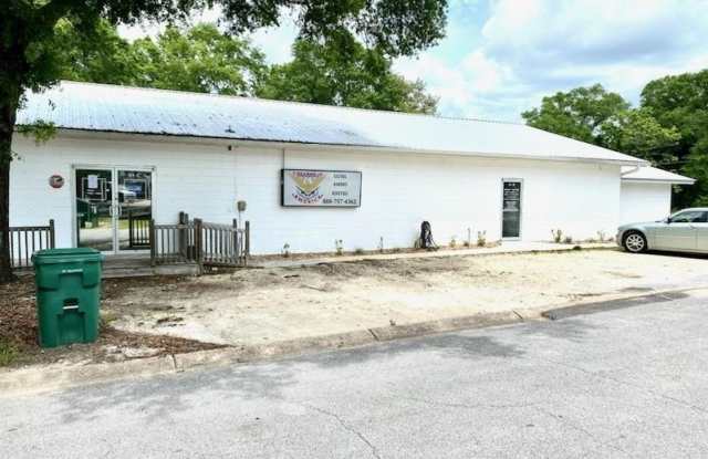 Photo of 81 State Highway 83