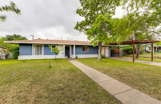 Photo of 354 Brettonwood Drive - 1