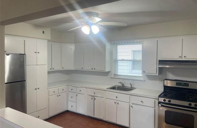 147-38 Grand Central Parkway