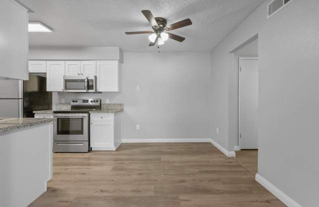 Photo of 2970 Canyon Crest Dr. #24