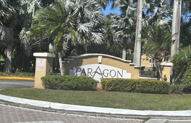 751 N PINE ISLAND RD #305