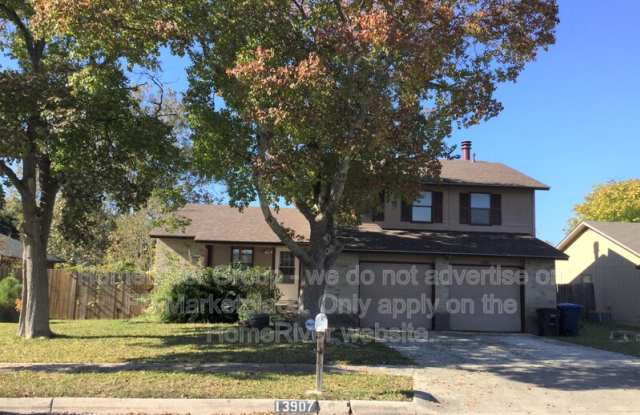 Photo of 13907 Wood Breeze