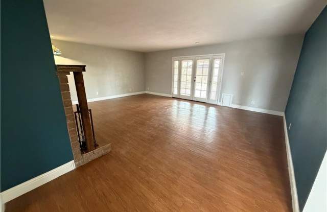 1516 Houssels Avenue