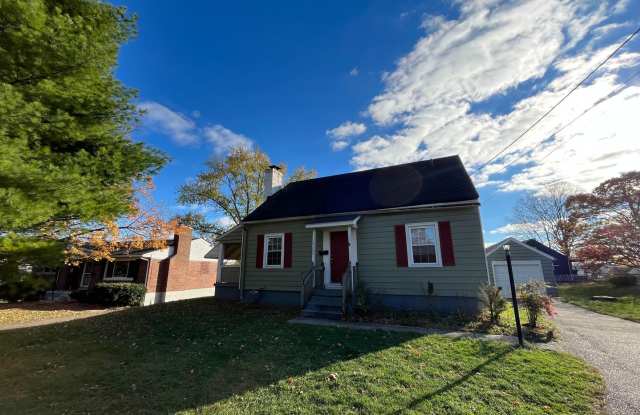 **Deposit Special $1200**Available Now** 4304 Central Ave 4BR/1.5BA (Middletown)