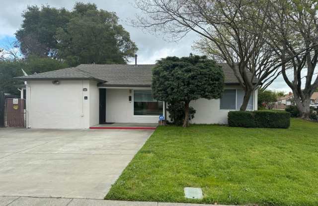 1400 CLAY STREET, FAIRFIELD