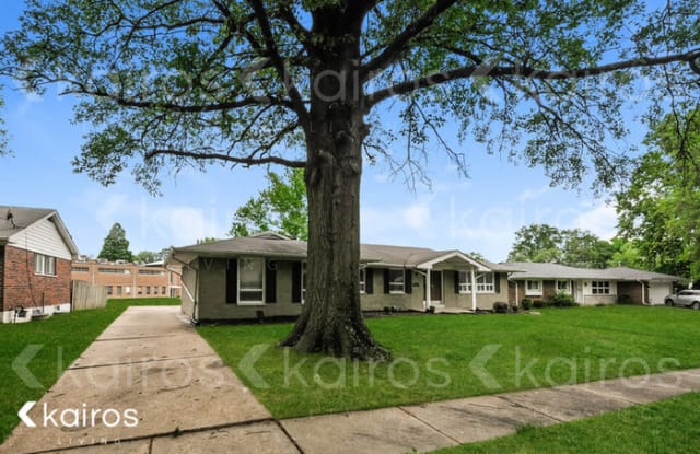 2543 Pontchartrain Drive - 2543 Pontchartrain Drive, Florissant, MO 63033