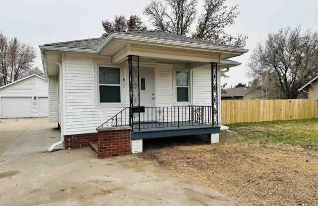 Photo of 1811 W 4th St