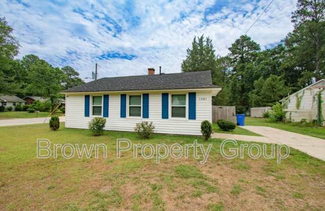 1401 Thelbert Dr