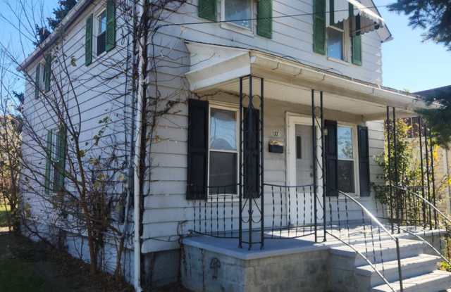 Charming 4-Bedroom Property in Prime Location (SECTION 8 VOUCHERS ACCEPTED)