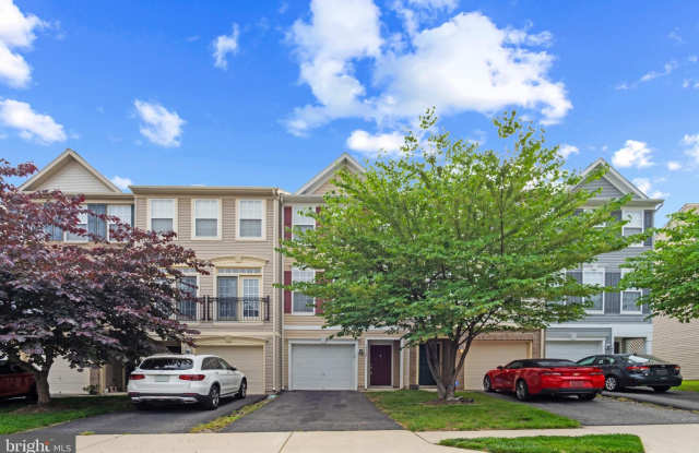 Photo of 15728 JOHN DISKIN CIRCLE