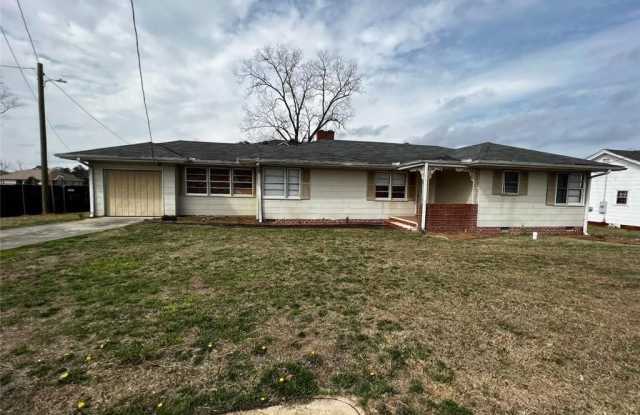 211 Scenic Highway