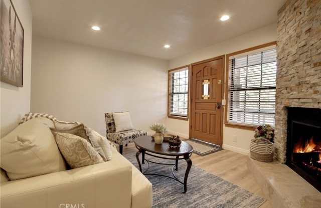 430 E Country Club Boulevard