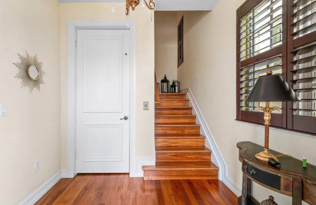 307 Chambord Ter Terrace