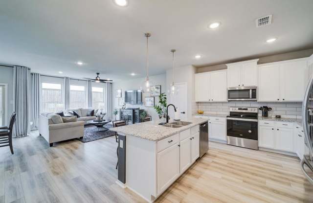 2218 Maplewood Drive