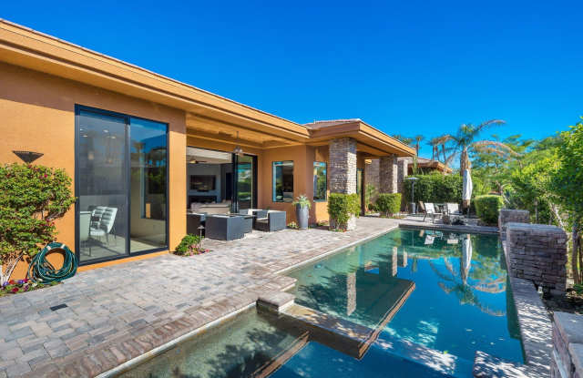 Photo of 79935 Via Maravilla