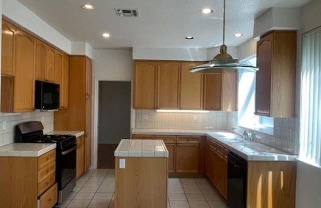 3765 Brook Valley Cir