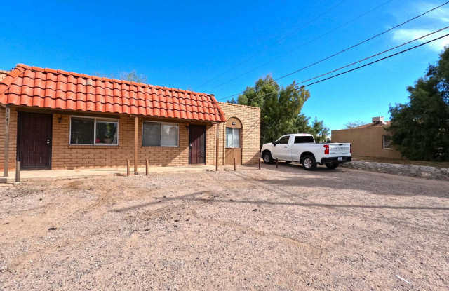 1243 Plain - 1243 Plain Street, Las Cruces, NM 88001