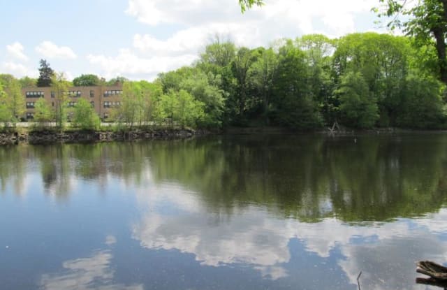 6 Sudbury Ct Apt 2 - 6 Sudbury Court, Maynard, MA 01754