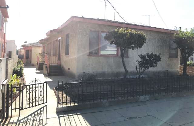 Photo of 431-433 W. 13th Street - 433