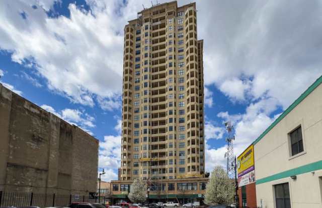 1464 Michigan