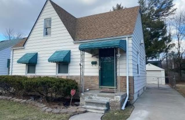 20453 KENOSHA Street - 20453 Kenosha Street, Harper Woods, MI 48225