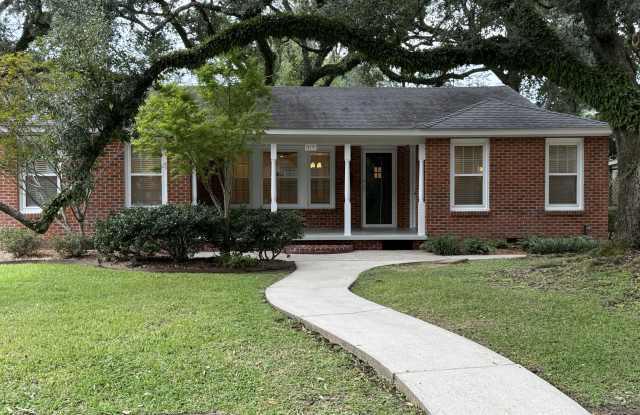 Photo of 519 West Saint Louis Street