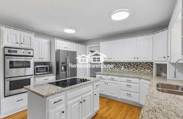 1900 Vernon Drive South