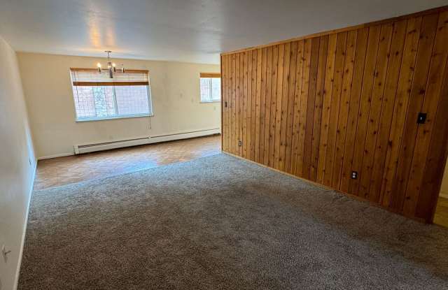 Quiet 2 Bed Condo Close to CU Campus!