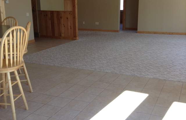 1900 Lester River Rd