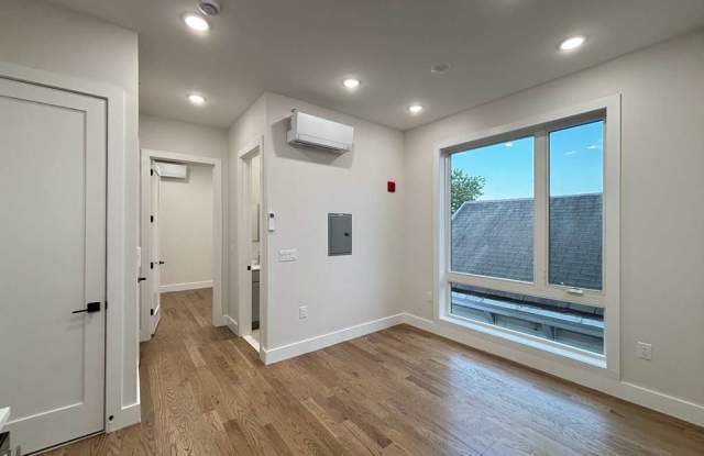 40 Lembeck Ave