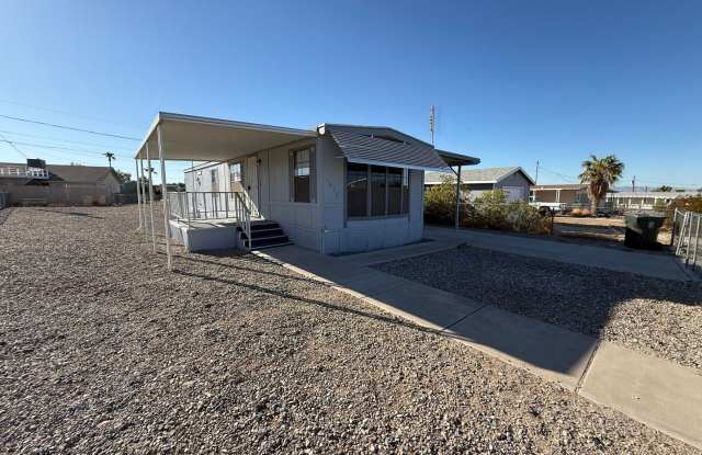 Located in Fort Mohave! 2 Bedroom Mobile Home