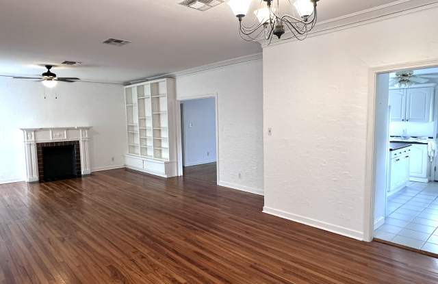 213 Doddridge Street