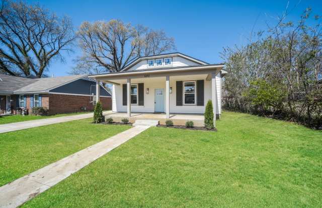 Beautiful Home For Rent in Rozelle-Annesdale Neighborhood!