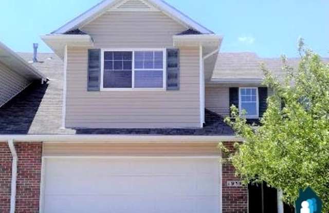 Beautiful 3 Bedroom Townhome!