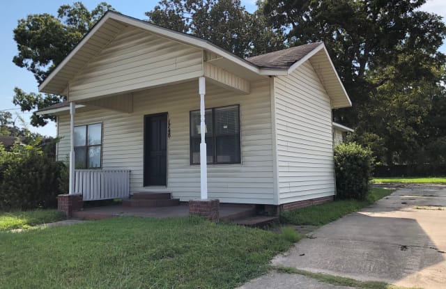 1748 Kirkman St - 1748 Kirkman Street, Lake Charles, LA 70601