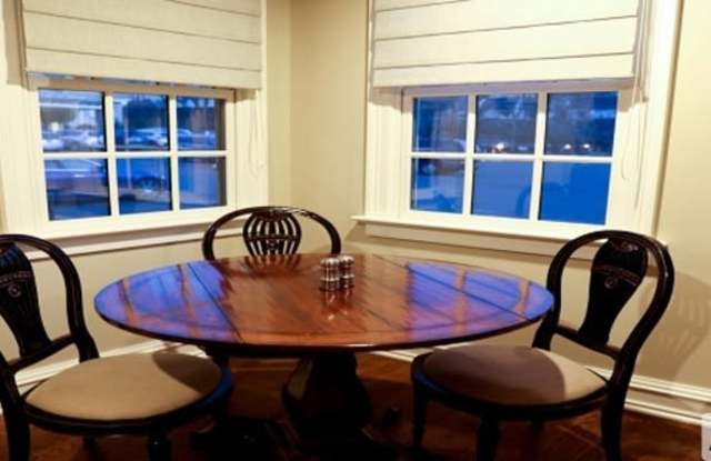 Photo of 93 East Ave