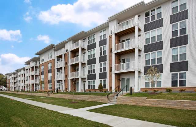 Affordable Housing - The Landings of Lexington