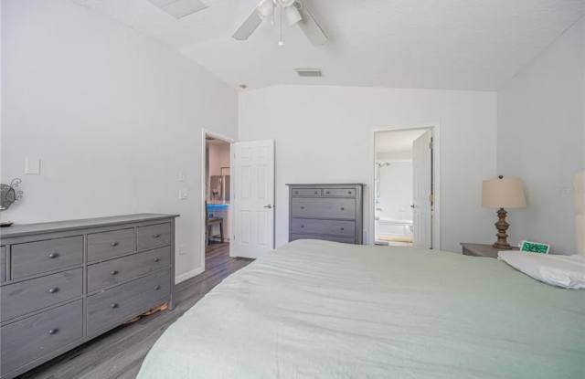 3405 Grove Blossom Lane